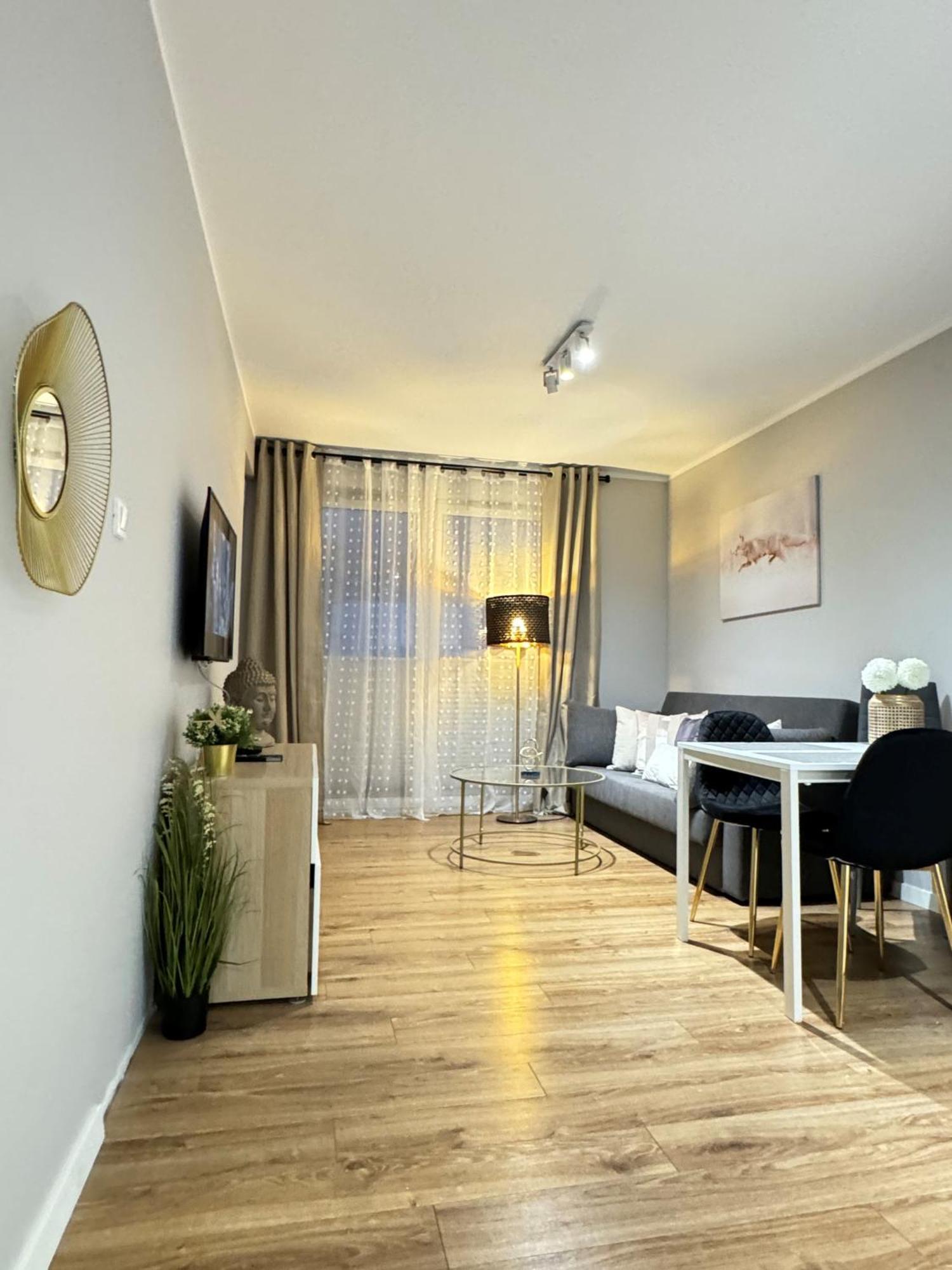 Good Time Apartments Strzelecka B พอซนาน ภายนอก รูปภาพ